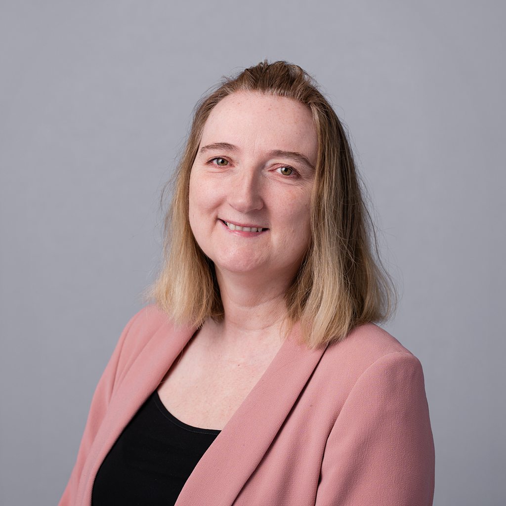 Jen Strawson profile picture