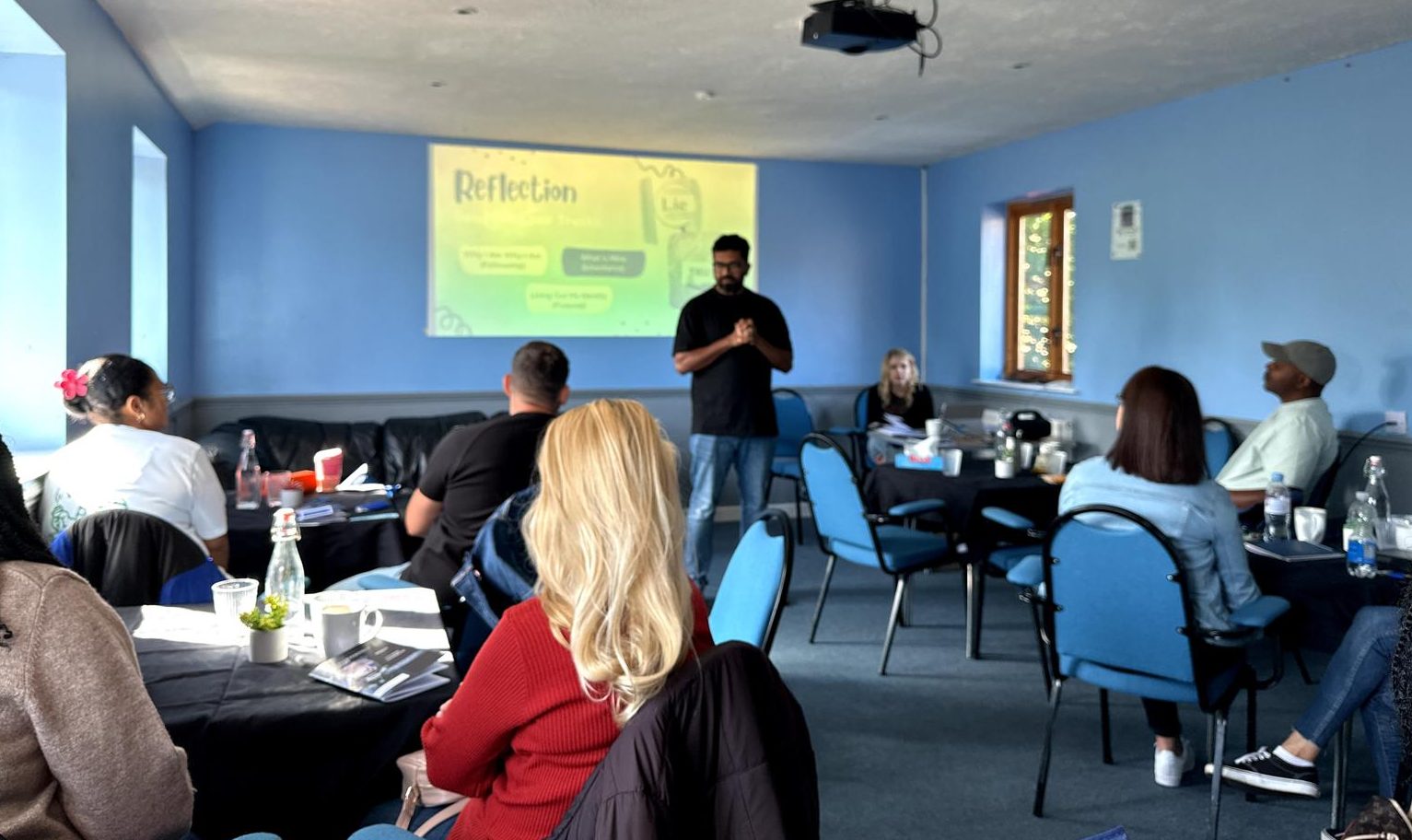 Small group joining over a shared interest and discussion